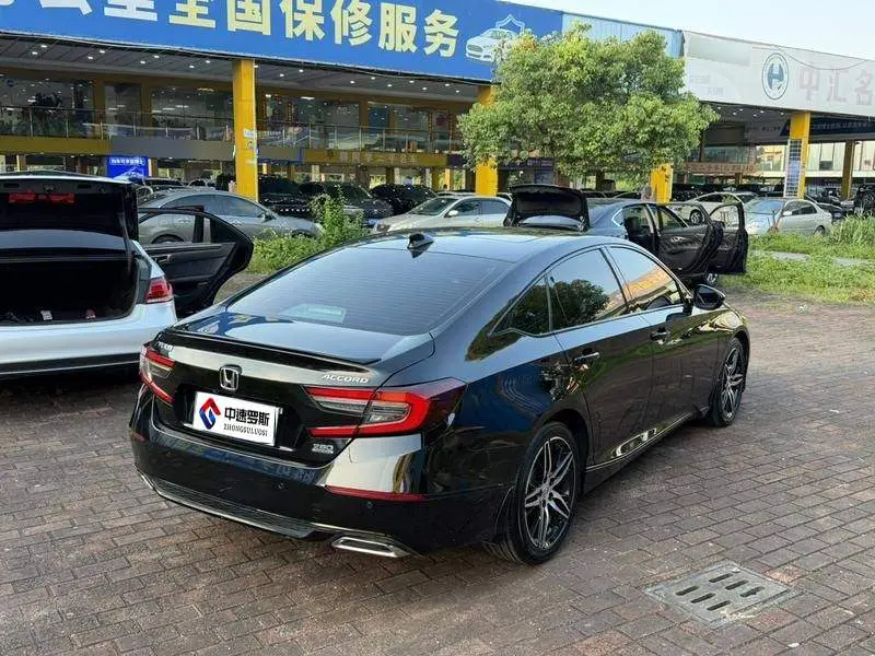 Accord 2022 260TURBO Fantasy Night Premium Edition — 6