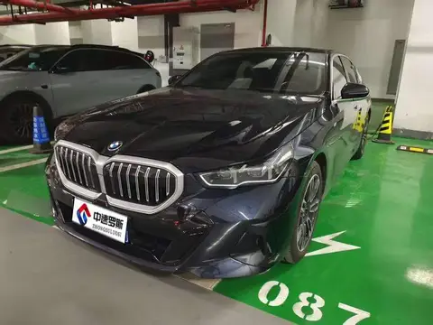 BMW 5 Series 2025 530Li Leading M Sport Package