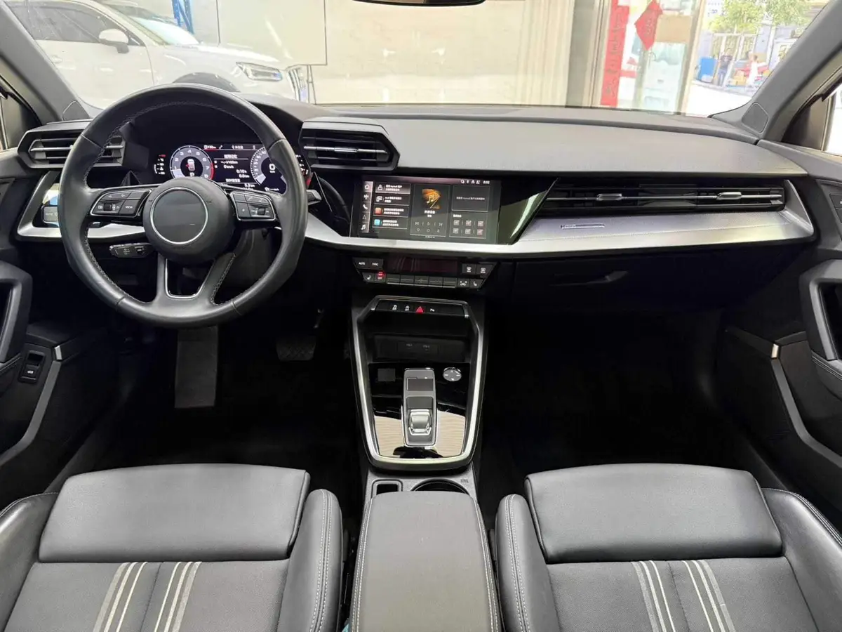 Audi A3 2023 Sportback 35 TFSI Stylish and sporty — 12