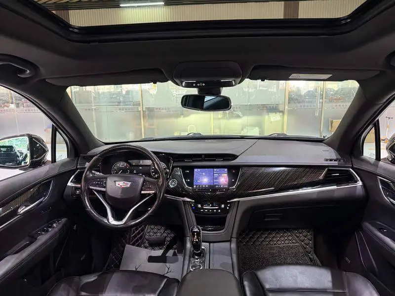 Cadillac XT6 2021 28T six-seat four-wheel drive luxury model — 8