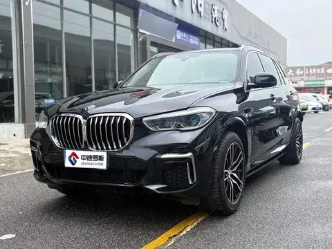 BMW X5 2022 xDrive 30Li M Sport Package