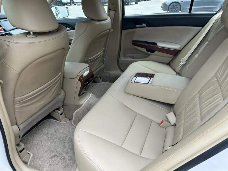 Accord 2011 2.0L EX Navi — 8