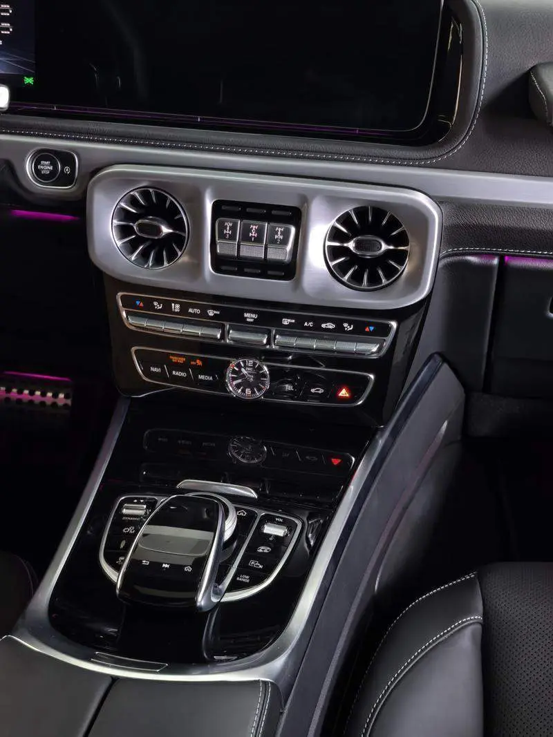 Mercedes-Benz G-Class AMG 2023 AMG G 63 — 8