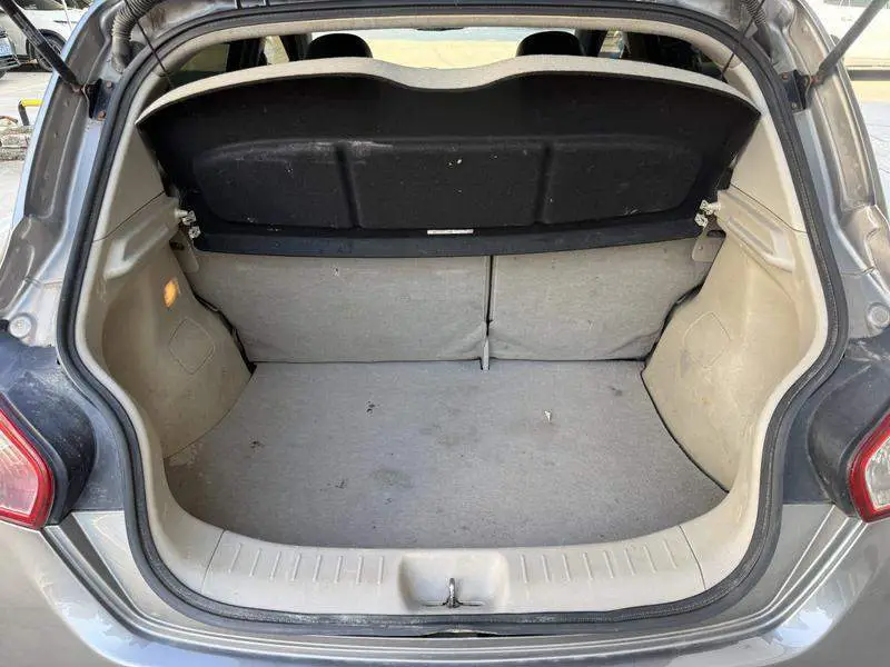 TIIDA 2014 1.6L CVT Cool Edition — 13