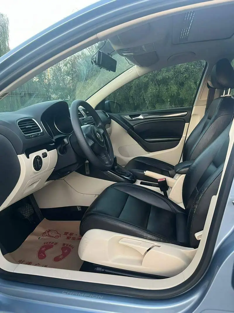 Golf 2010 1.4TSI Automatic Luxury Model — 7