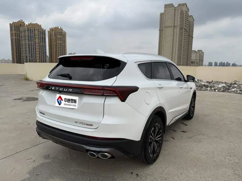 JETOUR X70 PLUS 2024 Champion Edition 1.5T DCT Champion PRO 7-seater — 7