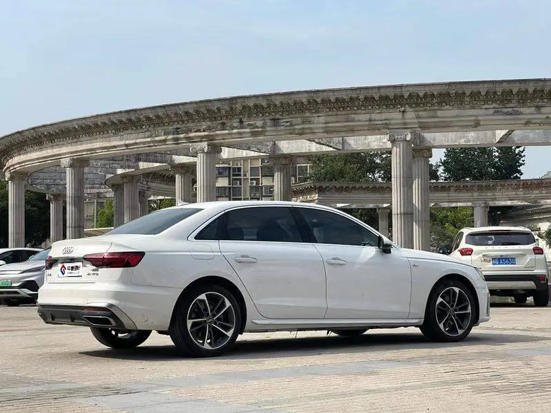 Audi A4L 2022 40 TFSI Stylish and Dynamic — 7