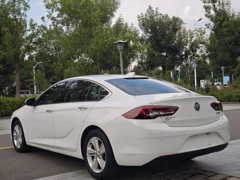 Regal 2019 20T Elite National VI — 5