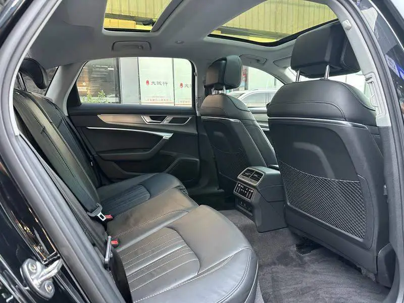 Audi A6L 2023 45 TFSI Premium Elegance — 15