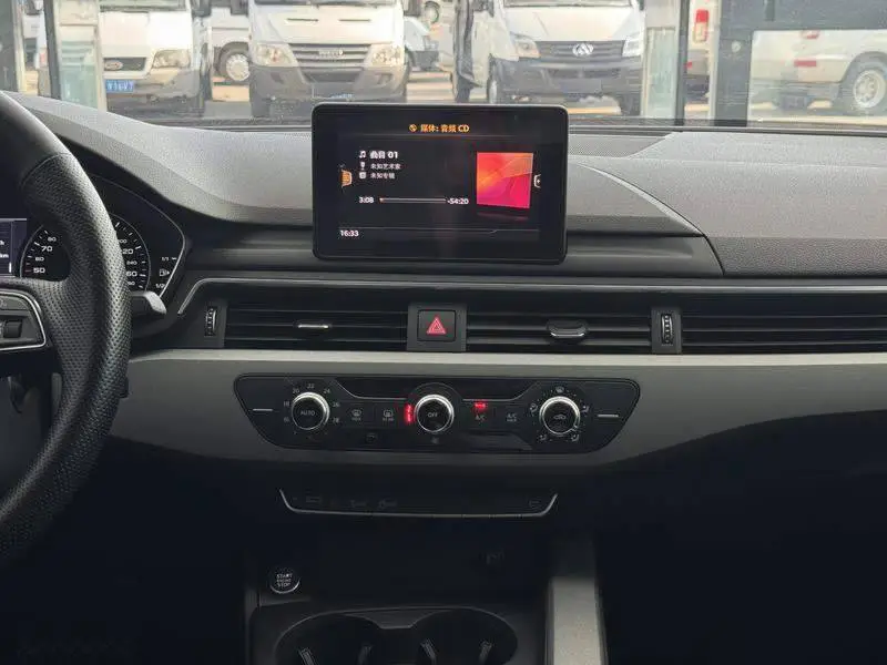 Audi A4L 2017 Plus 40 TFSI Progressive — 11