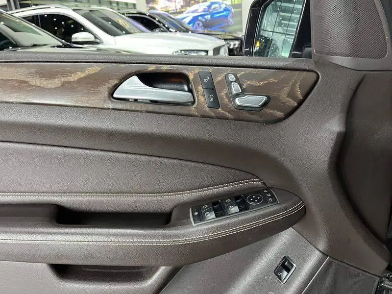 Mercedes-Benz GLE 2017 GLE 320 4MATIC Dynamic — 7