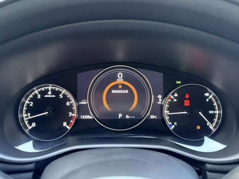 Mazda 3 Angkesaila 2023 2.0L Automatic Elegant Edition — 20