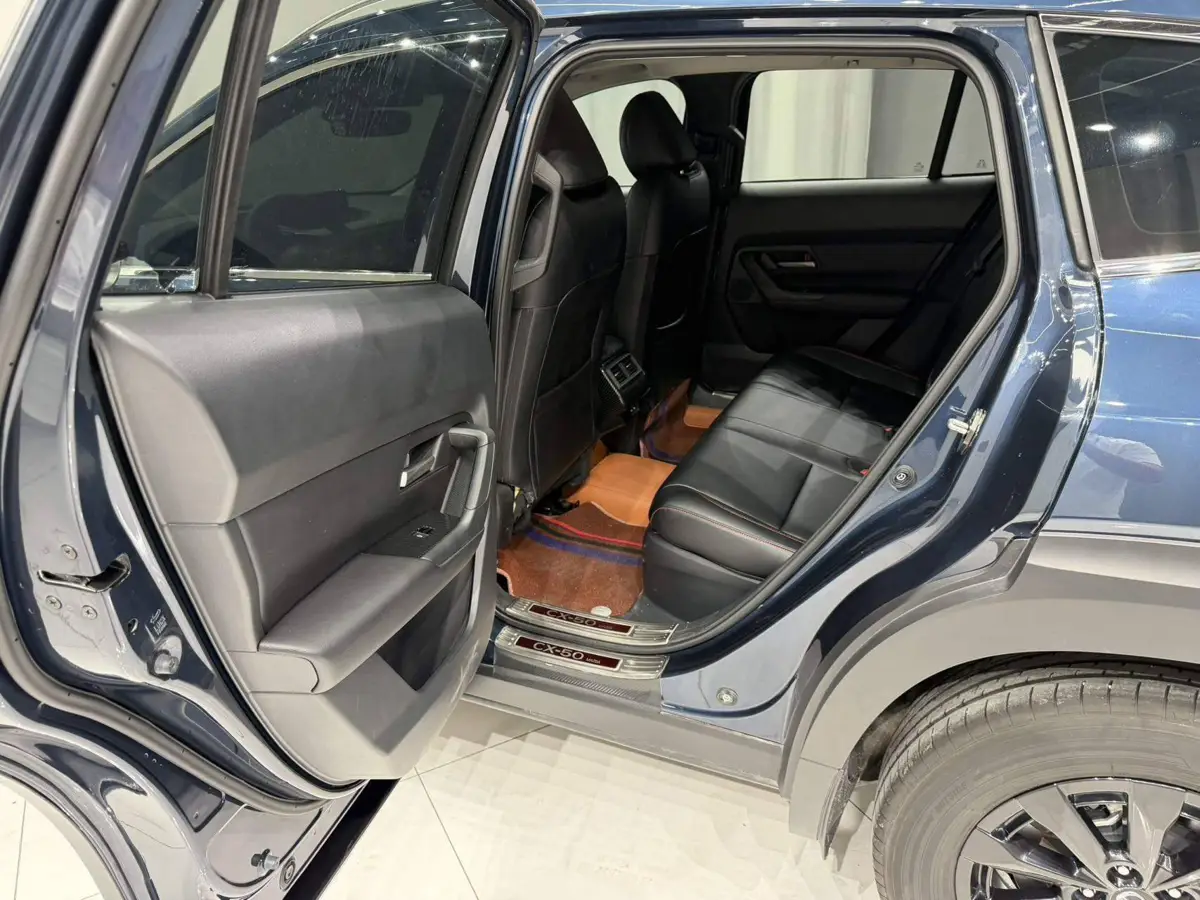 Mazda CX-50 2023 2.0L Leading Edition — 16