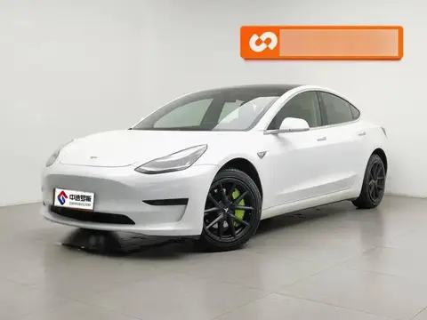 Model 3 2019 Standard Range RWD Upgraded Edition