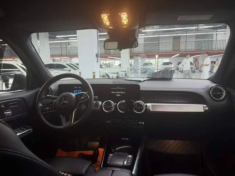 Mercedes-Benz EQB 2022 EQB 260 — 9