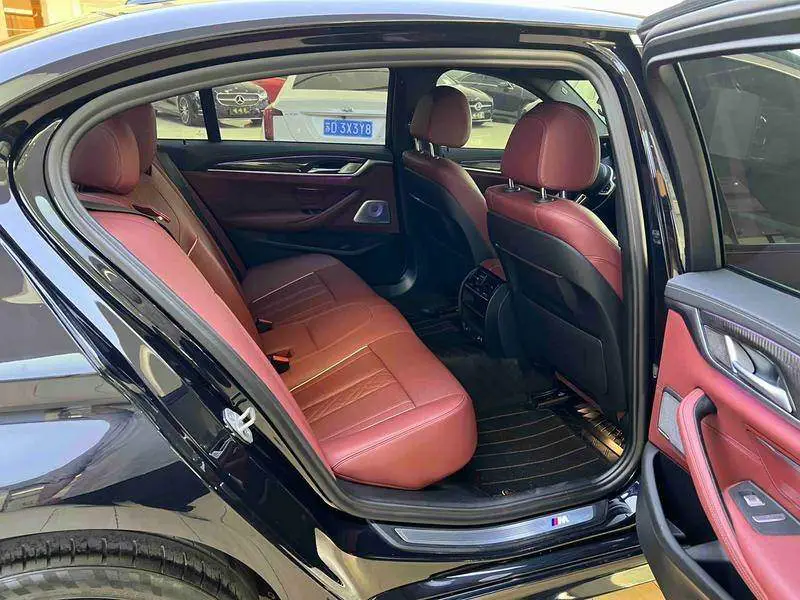 BMW 5 Series 2021 530Li Leading M Sport Package — 12