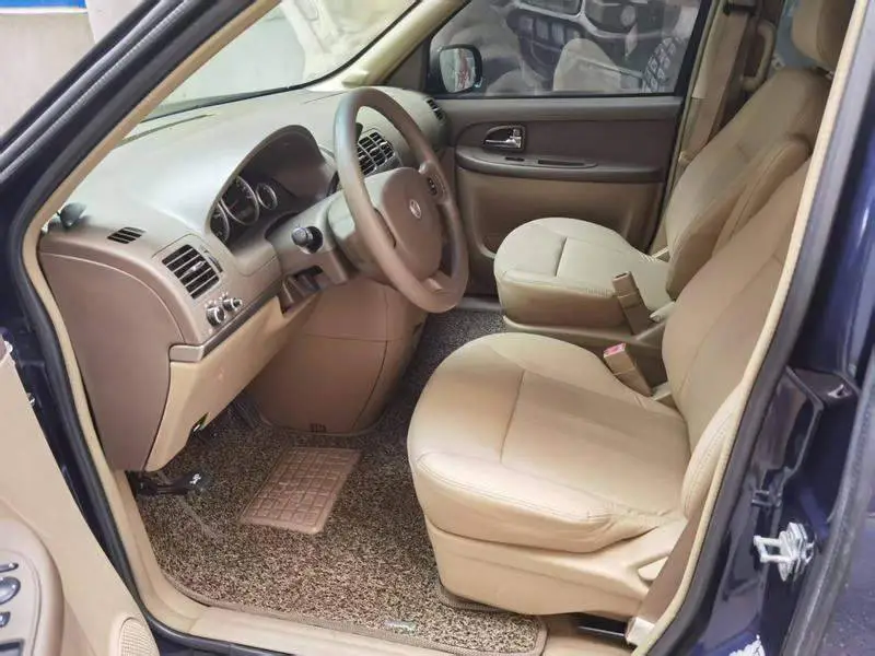 Buick GL8 2012 2.4L BASE Comfort Edition — 8