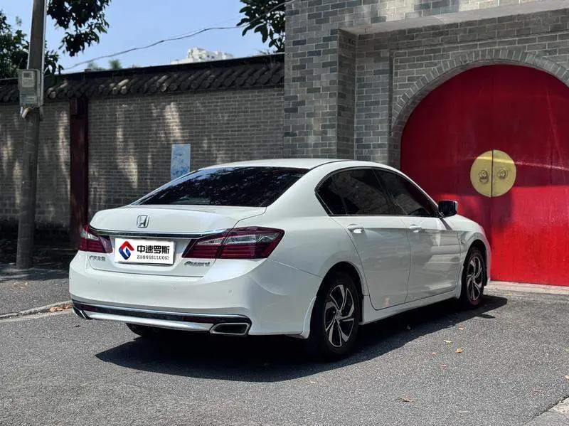 Accord 2016 2.0L Elite Edition — 7