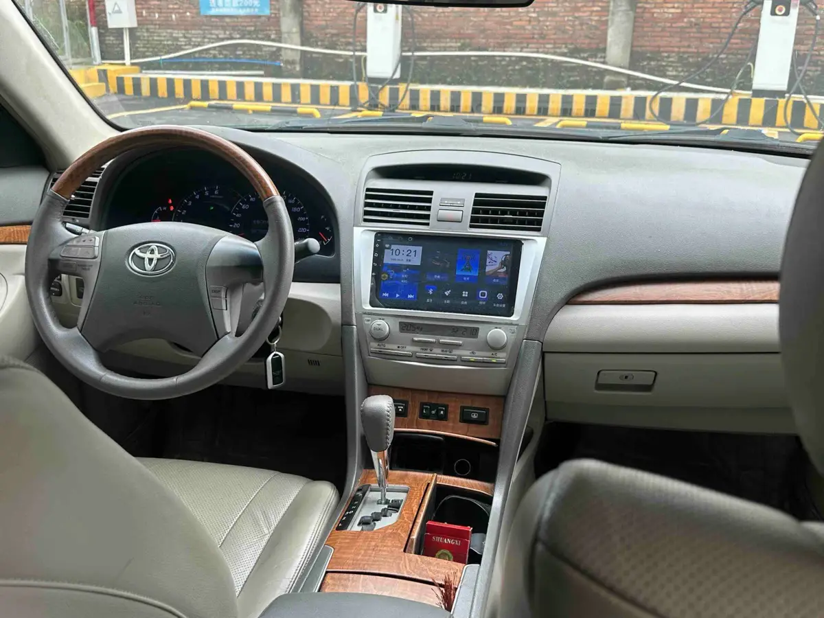 Camry 2009 240G Deluxe Edition — 9