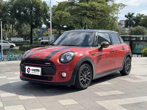 2018 1.5T ONE PLUS five-door version