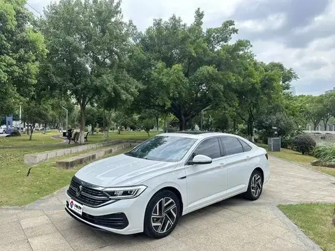 Sagitar 2024 300TSI DSG Flying Edition