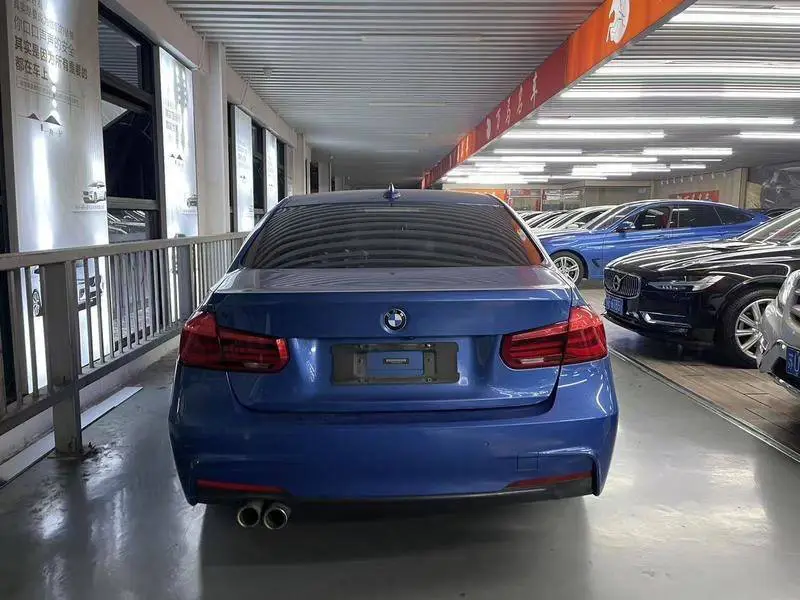 BMW 3 Series 2018 320Li Leading M Sport Package — 4