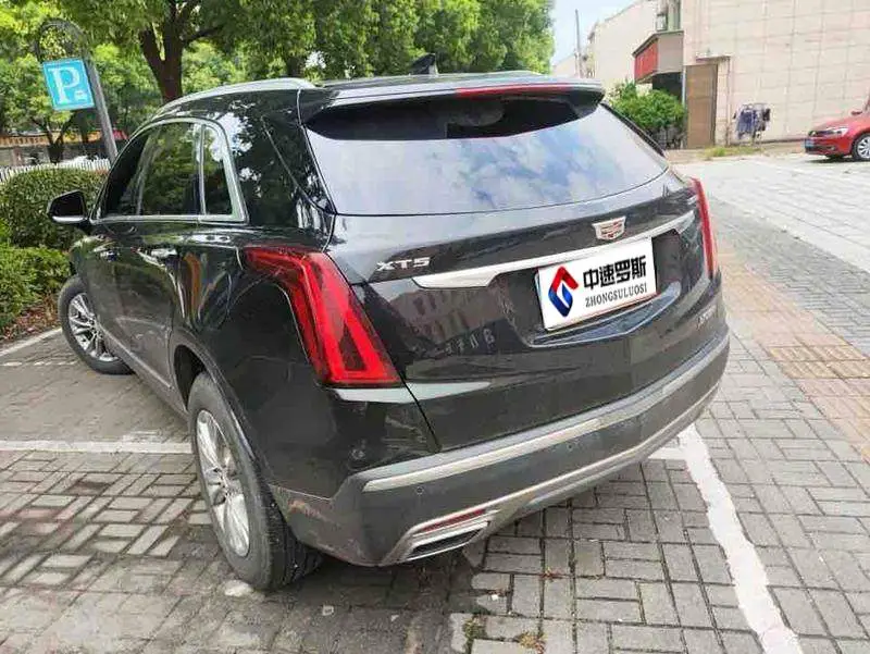 Cadillac XT5 2022 2.0T 2WD Luxury Model — 3
