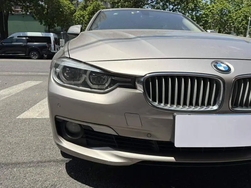 BMW 3 Series 2019 320Li Fashion Edition — 8