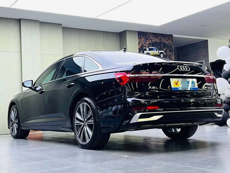 Audi A6L 2025 45 TFSI quattro Selected Dynamic Edition — 4
