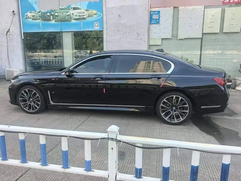 BMW 7 Series 2019 740Li Leading Luxury Package — 4