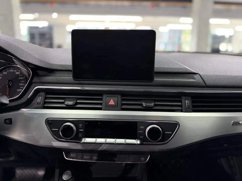 Audi A4L 2019 45 TFSI quattro Personality Sports Edition National V — 9