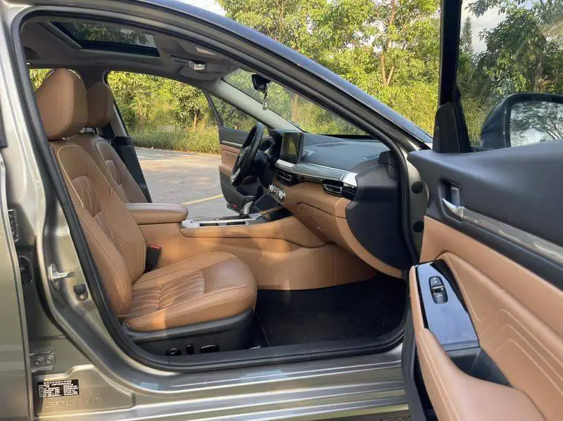 Tianlai 2022 2.0T XV Premium Edition — 13