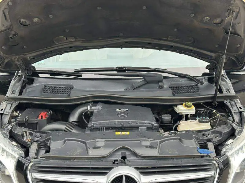 Mercedes-Benz V-Class 2016 V 260 Pilot Edition — 7