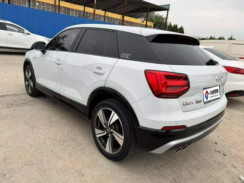 Audi Q2L 2020 35 TFSI Stylish and Dynamic — 4