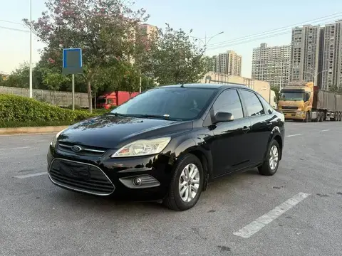 Fox 2013 Sedan Classic 1.8L Automatic Millionth Anniversary Edition