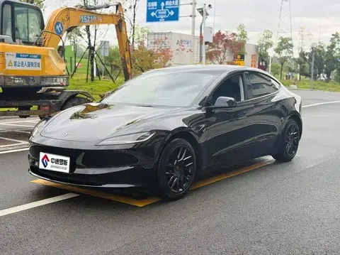 Model 3 2023 rear-wheel drive version
