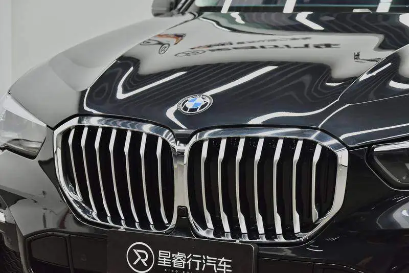 BMW X5 2022 xDrive 30Li M Sport Package — 20