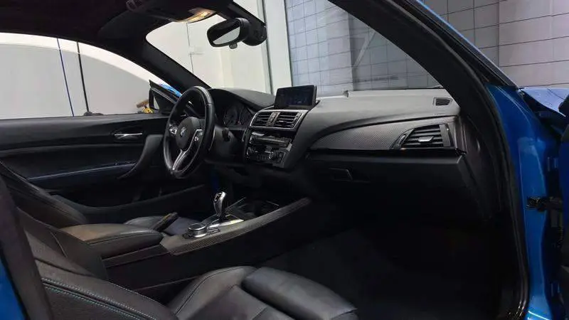 BMW M2 2016 M2 — 11
