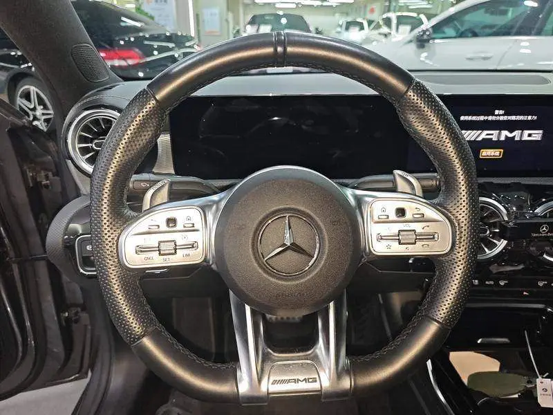 Mercedes-Benz A-Class AMG 2020 AMG A 35 L 4MATIC — 8