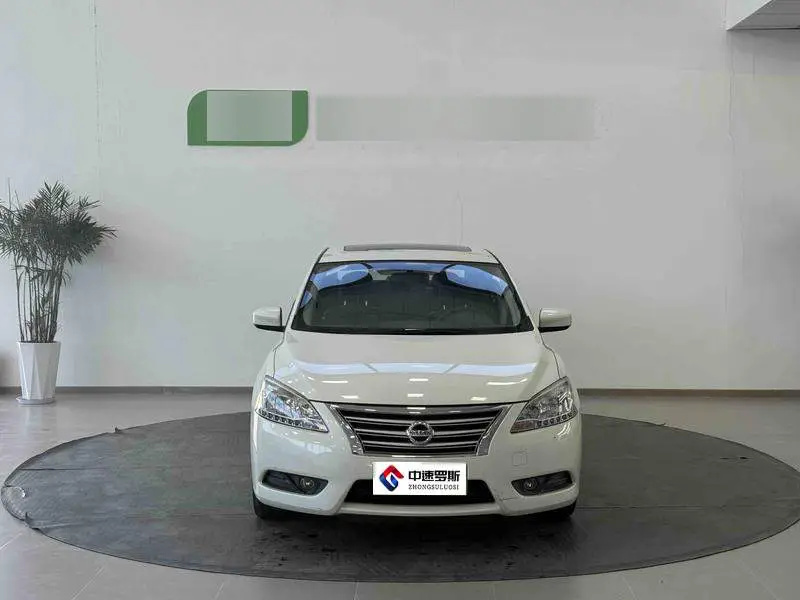 Sylphy 2014 1.6XV CVT Premium Edition — 2