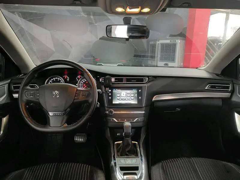 Peugeot 408 2016 1.6T Automatic Luxury Edition — 5