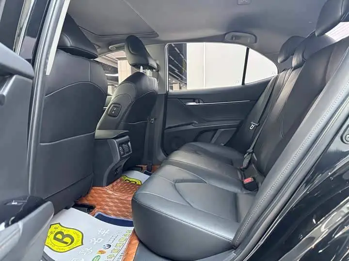 Camry 2018 2.0G Deluxe Edition — 10