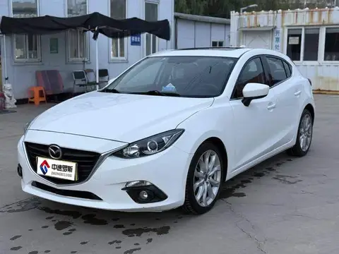 Mazda 3 Angkesaila 2014 Hatchback 2.0L Automatic Sports
