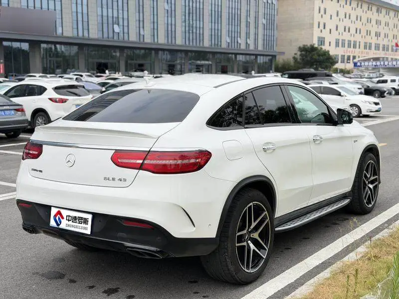 Mercedes-Benz GLE Coupe AMG 2017 AMG GLE 43 4MATIC Coupe SUV — 6