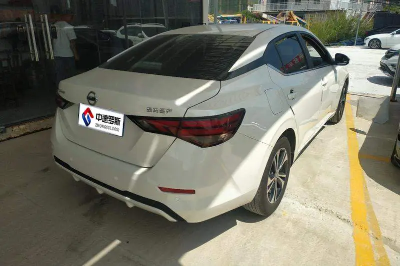 Sylphy 2022 1.6L XL CVT Enjoy Edition — 3