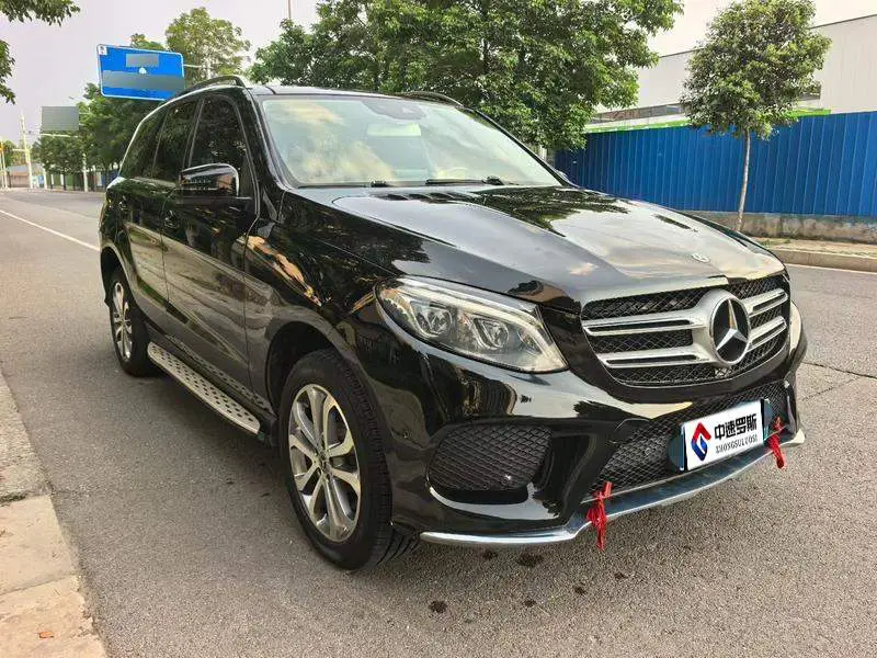 Mercedes-Benz GLE 2017 GLE 320 4MATIC Dynamic — 3