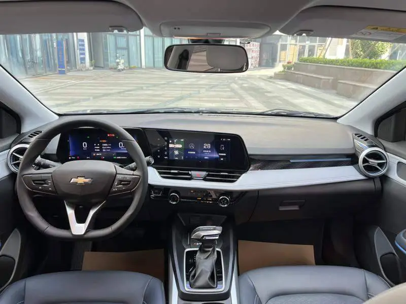 Cruze 2023 1.5L Dual Clutch Enjoy Edition — 8