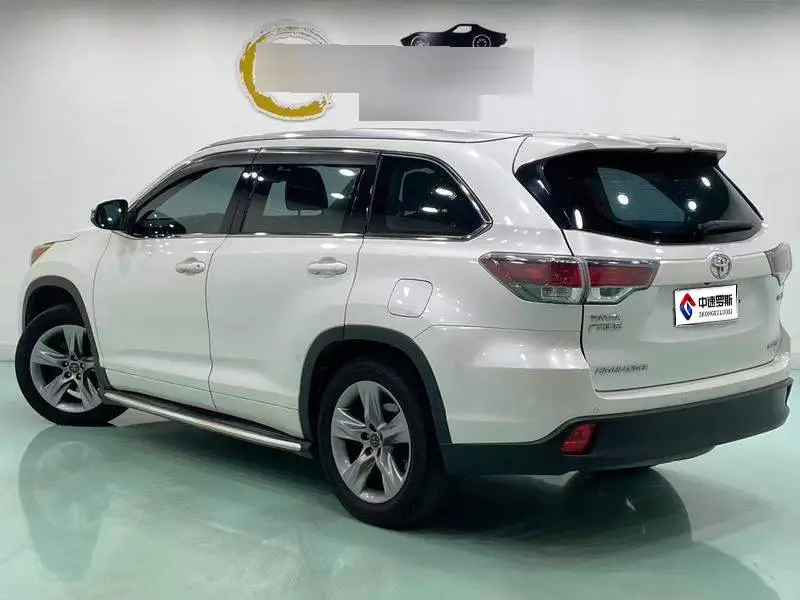 Highlander 2017 2.0T 2WD Luxury Edition 7 Seaters — 4