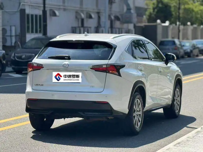 Lexus NX 2015 200 Front-Drive Edition — 6