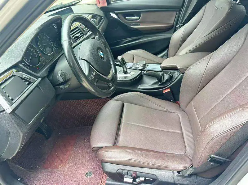 BMW 3 Series 2019 320Li Fashion Edition — 8
